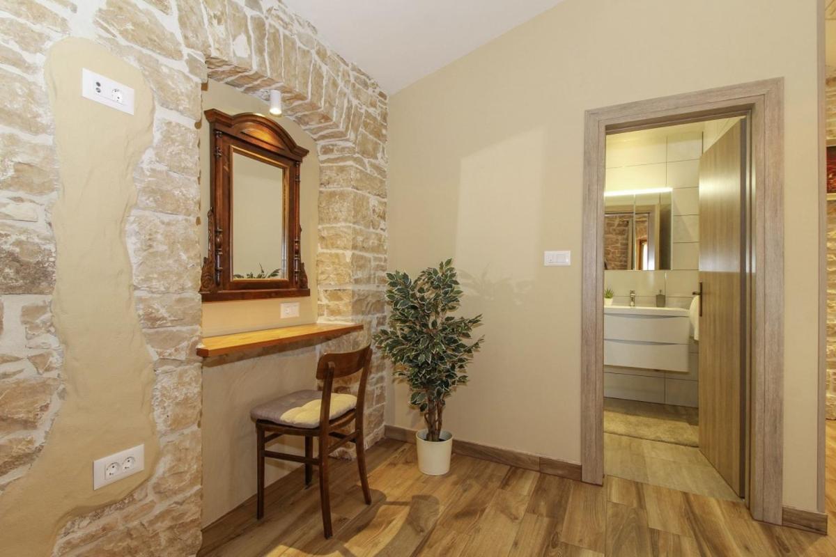 Villa Olea In Barat - Haus Fuer 6-8 Personen Kanfanar Esterno foto